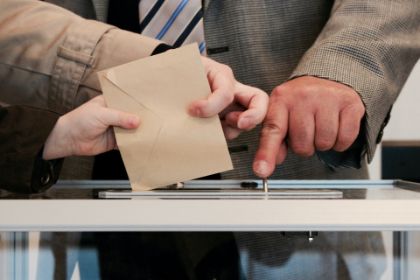 Elezioni europee 8/9 giugno 2024 - Voto degli studenti fuori sede Elezioni europee 8/9 giugno 2024 - Voto degli studenti fuori sede
